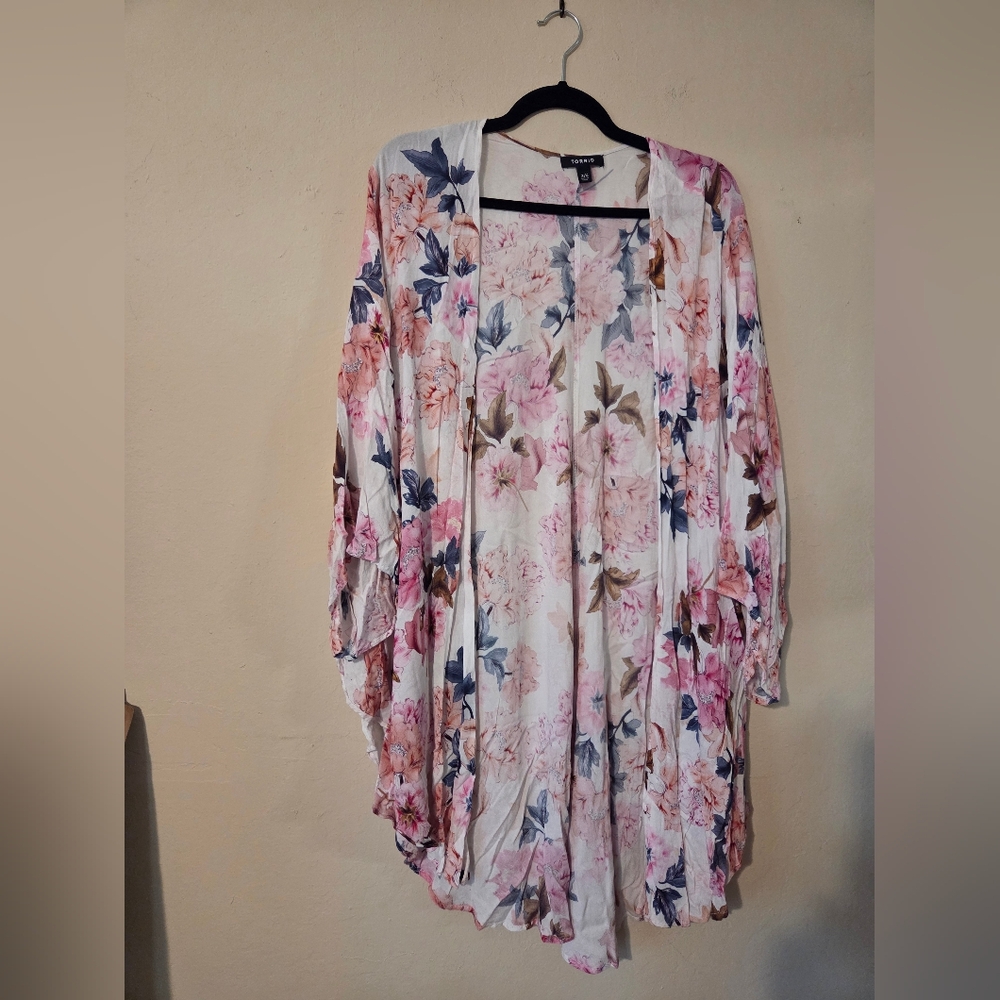 Floral Open-Front Kimono - Pink and